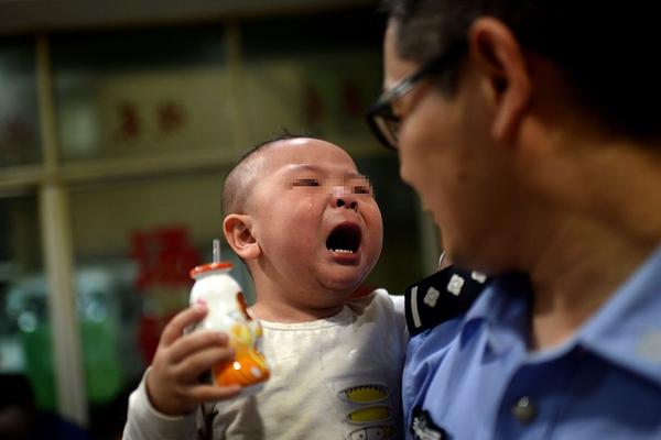 Baby又疑似“开眼角”?_云电脑快照