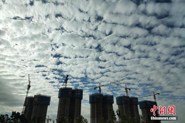 俄胜利日阅兵空中方队彩排曝光 都有哪些战机_国内有哪些云服务器的提供商