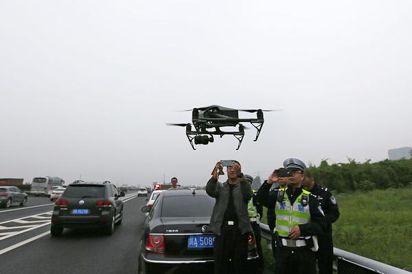 日本新天皇德仁即位 继承三神器和国玺玉玺_华为云ECS